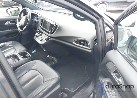 2019 Chrysler Pacifica Touring L from USA, damaged, VIN 2C4RC1BG3KR560649